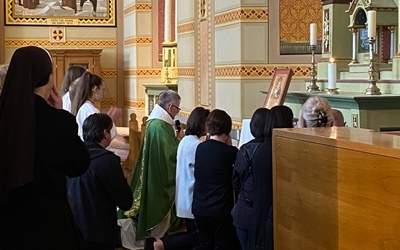 Kraljica Franjevačke obitelji